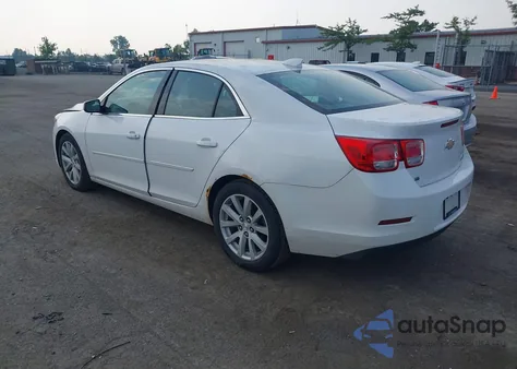 2015 Chevrolet Malibu 2Lt из США, поврежденный, VIN 1G11D5SL1FF104315